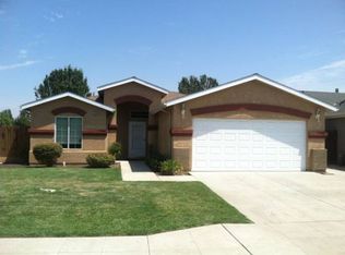 2285 Golden Ave, Clovis, CA 93611