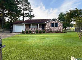 2689 Hillcrest Dr, Southside, AL 35907