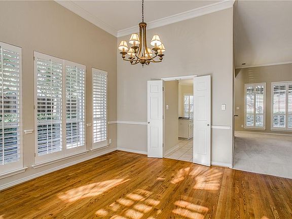 4th image of 17811 Cypress Falls Dr