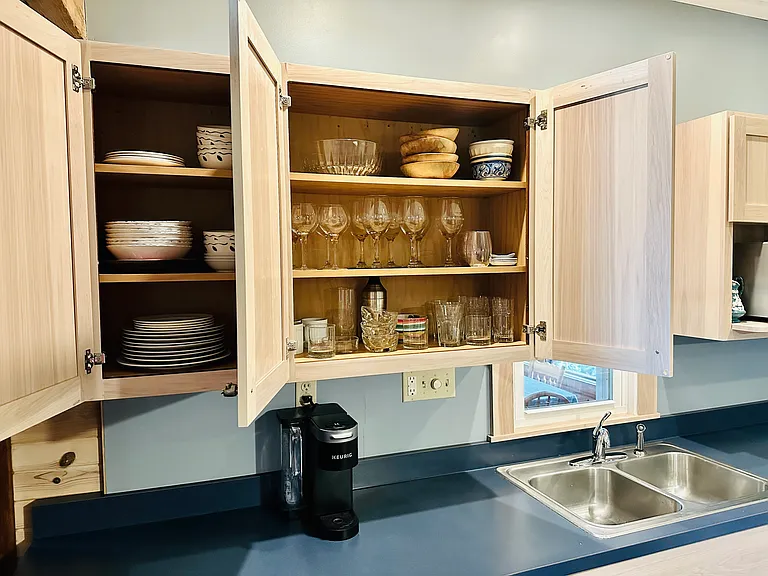 Fully Stocked Kitchenware