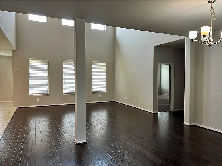 23527 Prato Gardens Ln — Photo 6