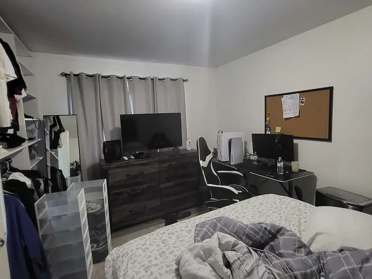 Kejaro Ct — Photo 11