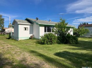 113 1st St W, Smeaton, SK S0J2J0