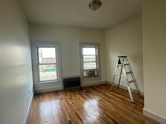 Rented by Greenrock Management | media 1