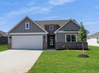 15910 E 75th St, Owasso, OK 74055