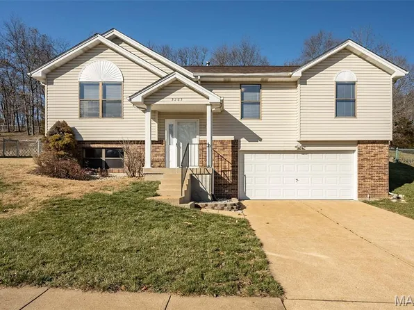 3263 Rosedale Dr, Arnold, MO 63010