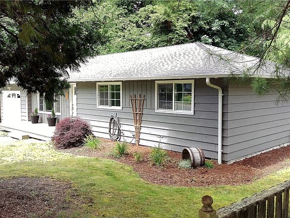 2nd image of 1614 S 251st Pl