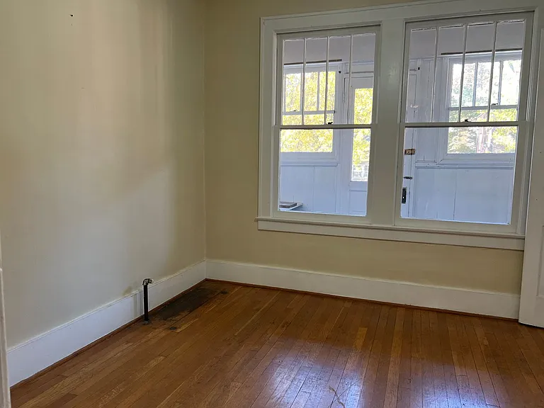 109 Desha Rd — Photo 6