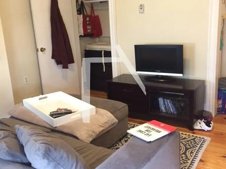 47 Cameron St #4 — Photo 3