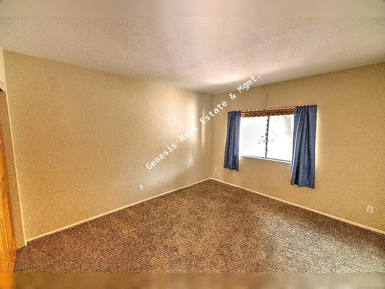 4741 E Calle Elegante — Photo 21