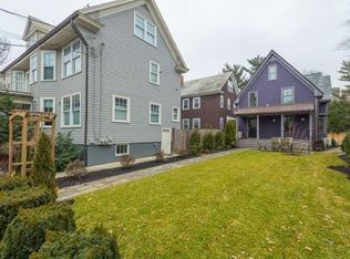 98 Hammond St, Cambridge, MA 02138