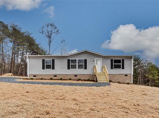 3862 Plainfield Rd, Sophia, NC 27350