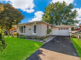 27 Locke Ave, Saint Thomas, ON N5P3X5