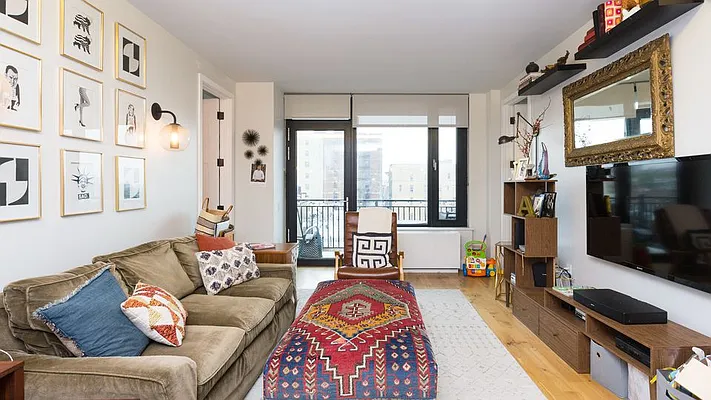 Rented by Nooklyn NYC LLC | media 34