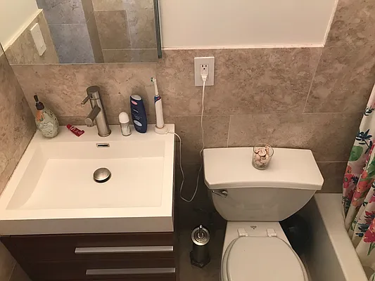 Rented by Blip LLC | media 44