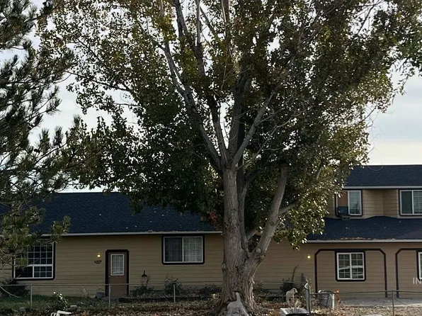 2628 Star Ln, Emmett, ID 83617