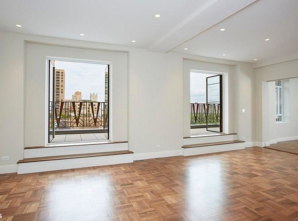 1st image of 25 Central Park W APT 19R