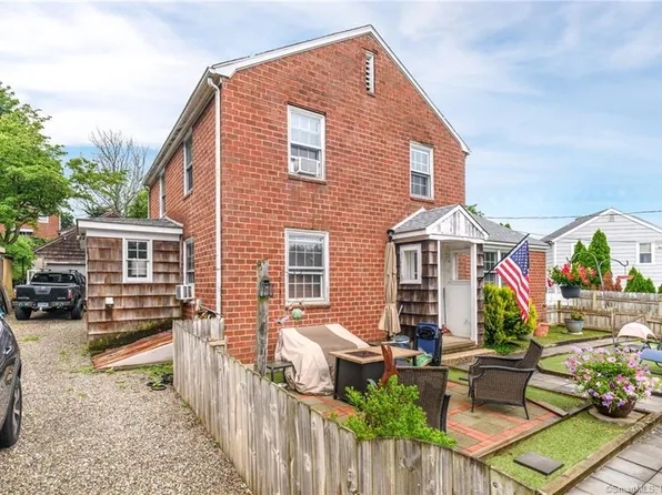 20 Greenlawn Drive, Fairfield, CT 06825