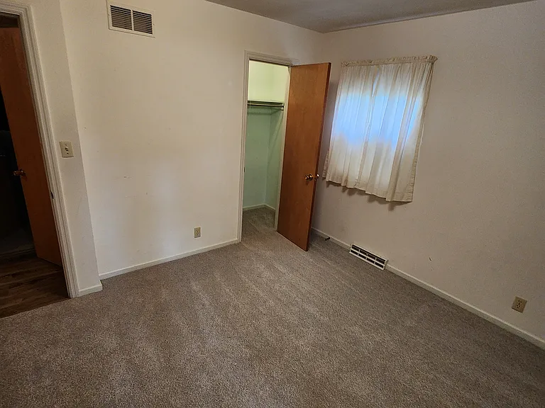 2230 Carberry Dr — Photo 29