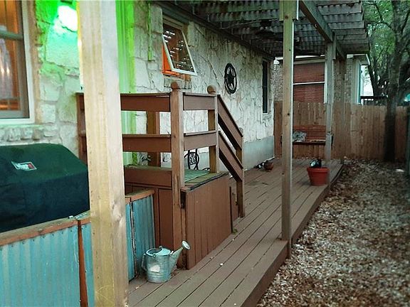2nd image of 1109 Traci Michelle Dr