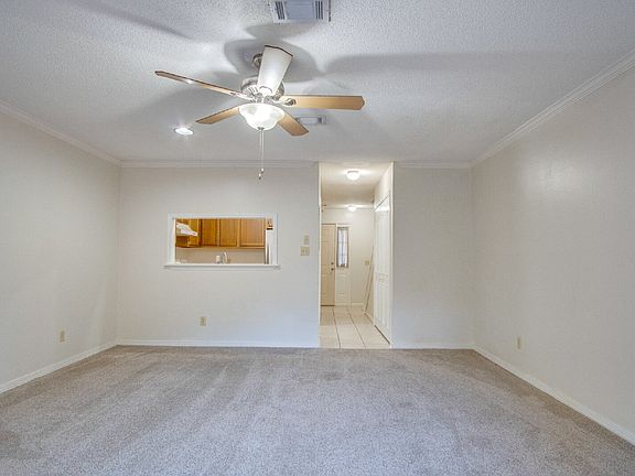 4th image of 1314 Foxborough Dr
