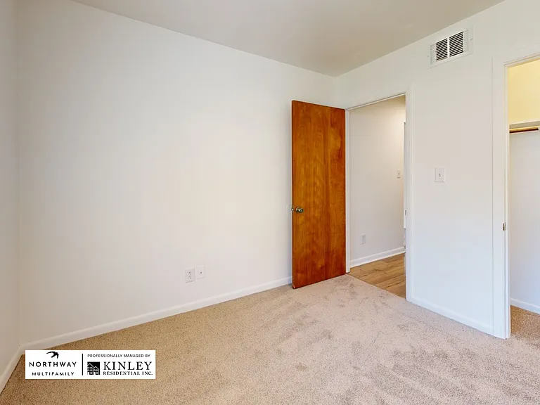Meadowood Apartments — Photo 6
