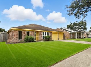 6911 Silver Star Dr, Houston, TX 77086