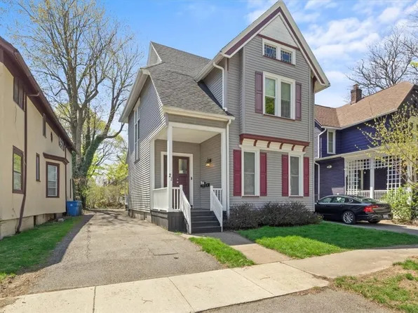 21 Brighton St, Rochester, NY 14607