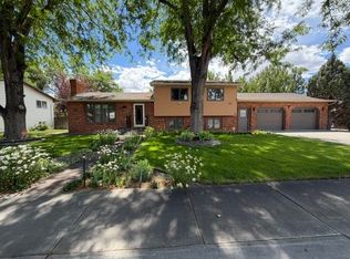 1804 Circle Rd, Worland, WY 82401
