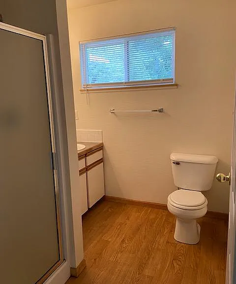 219 W Myrtle St #C — Photo 8