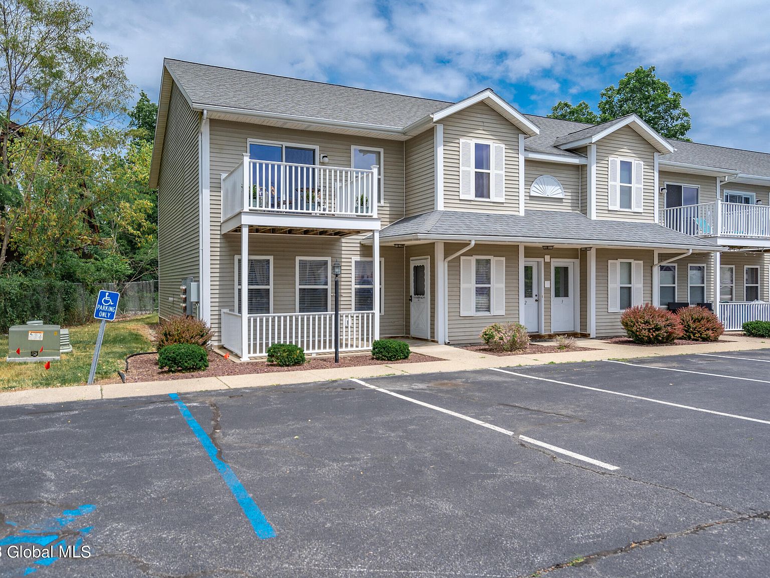 101 Cambridge Manor Drive, Scotia, NY 12302 Zillow