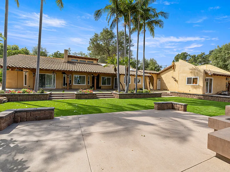 1315 Macadamia Dr — Photo 37