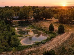 5420 Frances Rd, La Grange, TX 78945