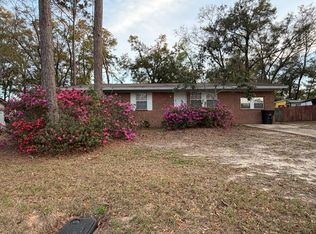 1013 Silver Ridge Dr, Tallahassee, FL 32305