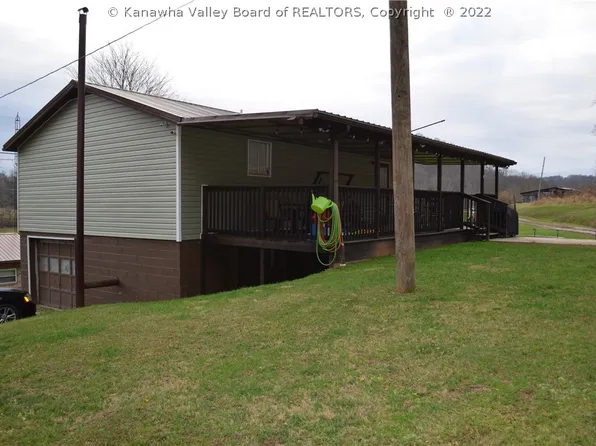 603 Turkey Fork Rd, Sandyville, WV 25275
