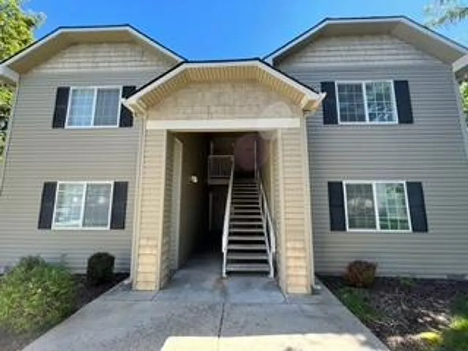213 N Avenger Ln #201