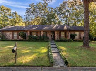 624 Pine Ln, Jackson, MS 39212