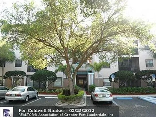 4300 NW 30th St APT 341, Coconut Creek, FL 33066