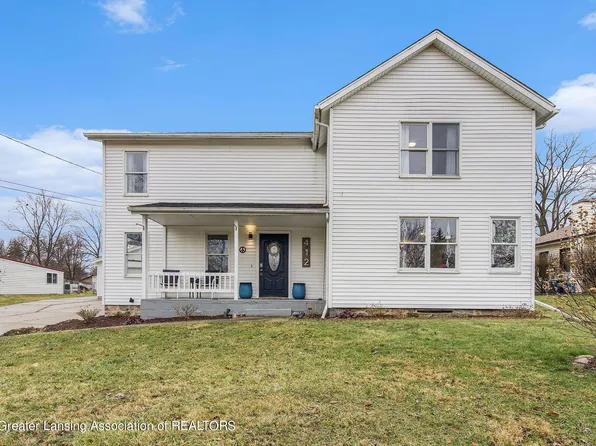 412 E Columbia St, Mason, MI 48854