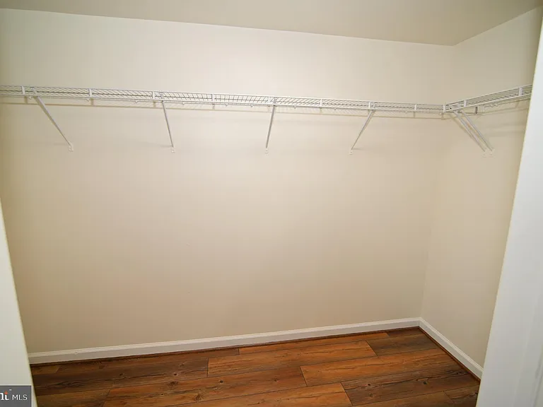 7001 Chaptico Ct — Photo 110