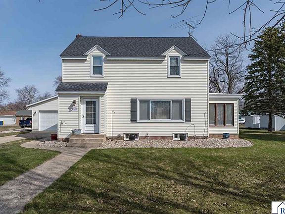 2nd image of 605 W Alden St