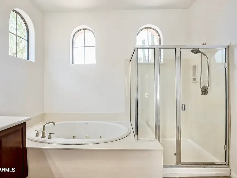 1682 W Ainsworth Dr — Photo 35