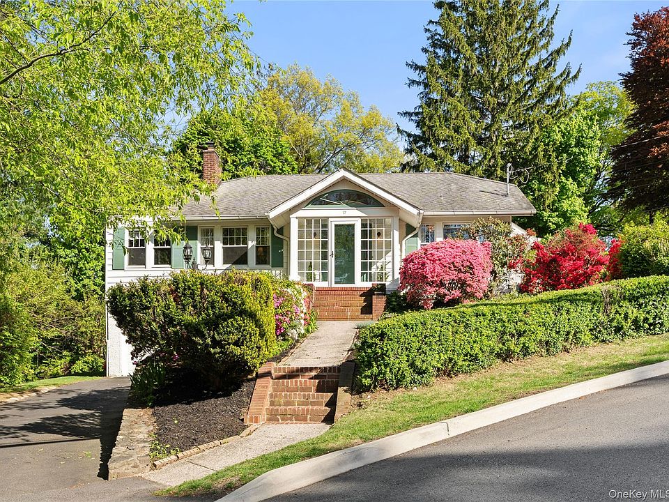 1st image of 17 Euclid Avenue