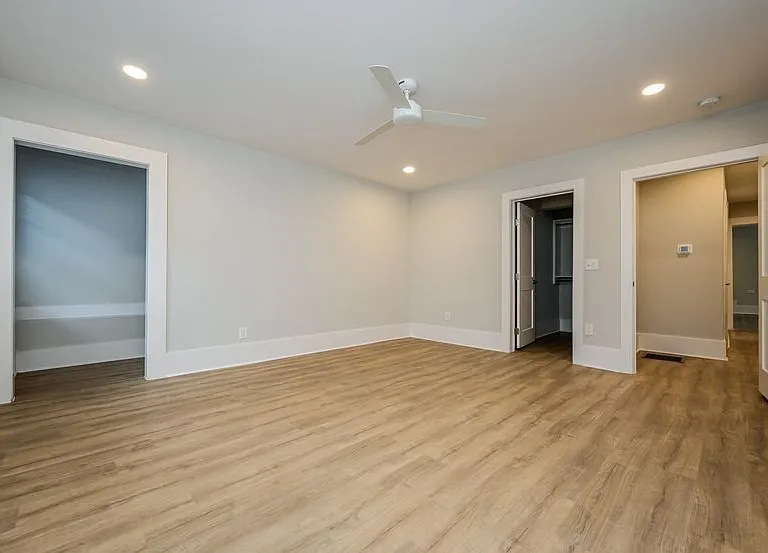 616 Linwood Ave NE #C — Photo 11