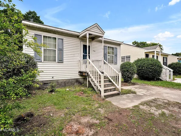 714 Varsity Drive, Wilmington, NC 28403