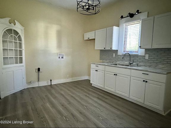 4th image of 2316 Tyler Ave