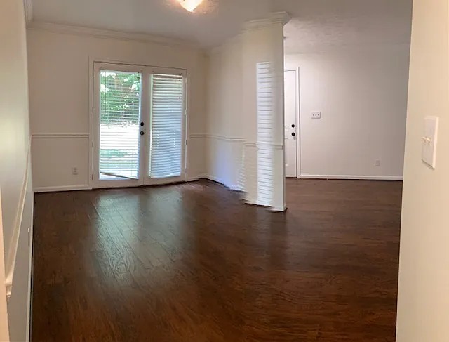 125 Sterling Ct — Photo 5