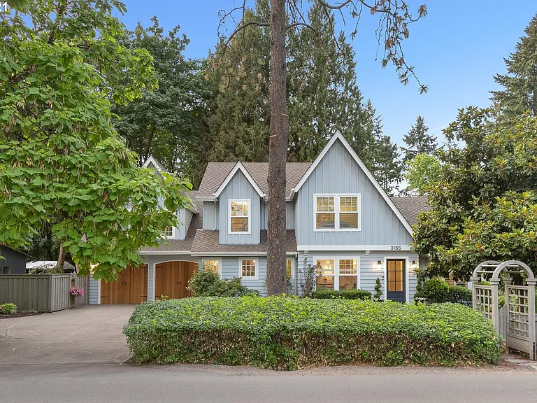 3155 Upper Dr — Photo 32