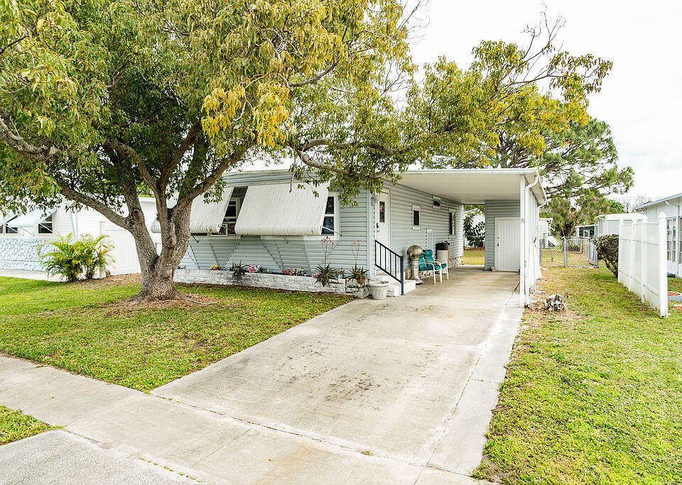 1st image of 1805 Big Cypress St NE