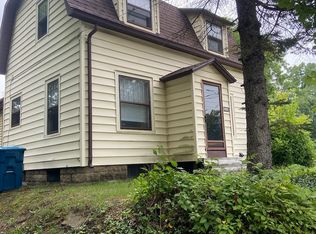 326 N Kendall Ave, Kalamazoo, MI 49006